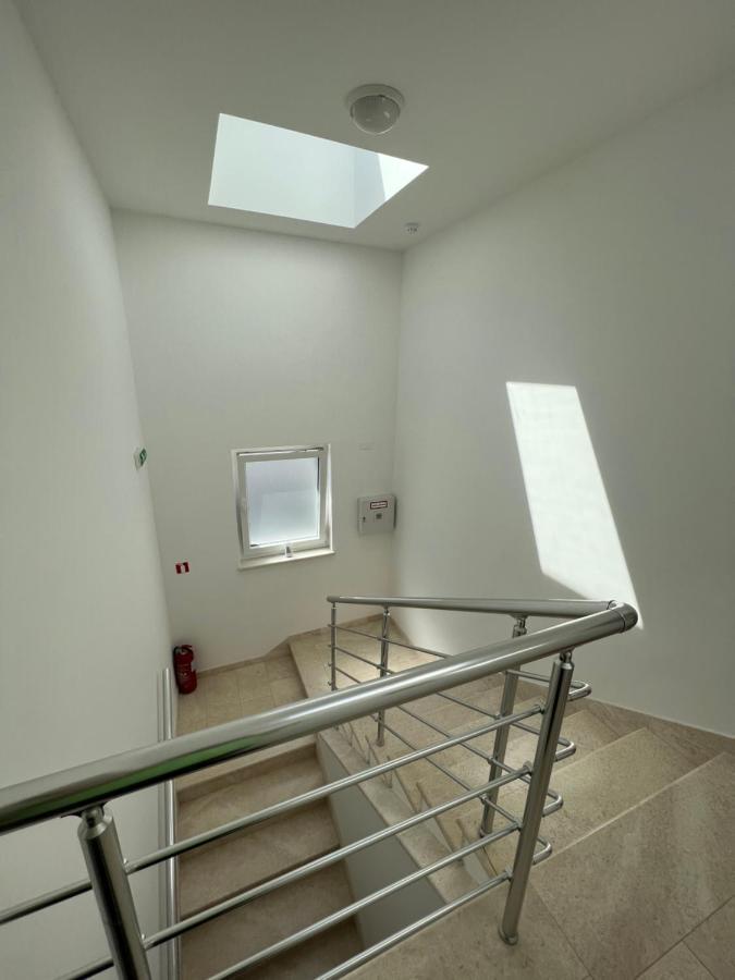 Apartment Sunrise With Private Parking Pula Exterior photo
